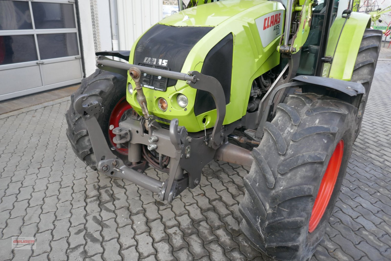 Traktor typu CLAAS Axos 320 CX, Gebrauchtmaschine v Dorfen (Obrázek 3)