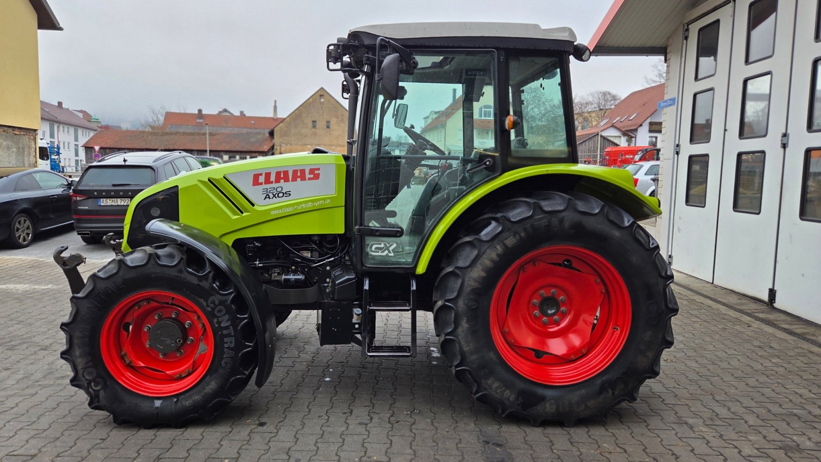 Traktor typu CLAAS Axos 320 CX, Gebrauchtmaschine v Amberg (Obrázek 2)