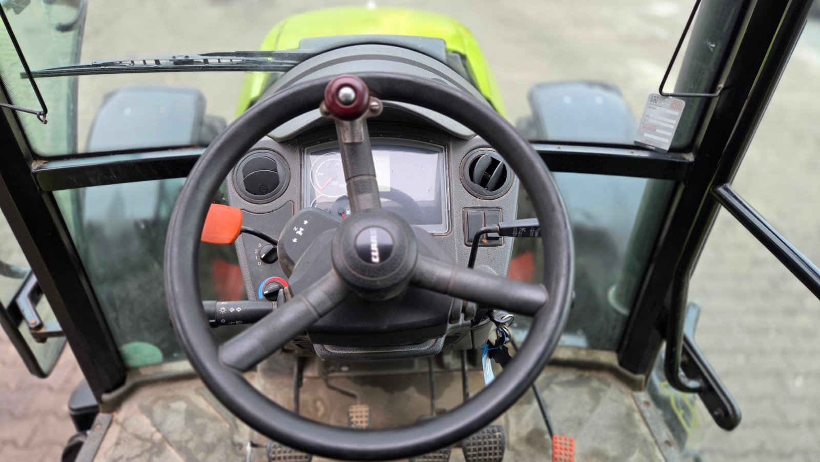 Traktor typu CLAAS Axos 320 CX, Gebrauchtmaschine v Amberg (Obrázek 11)