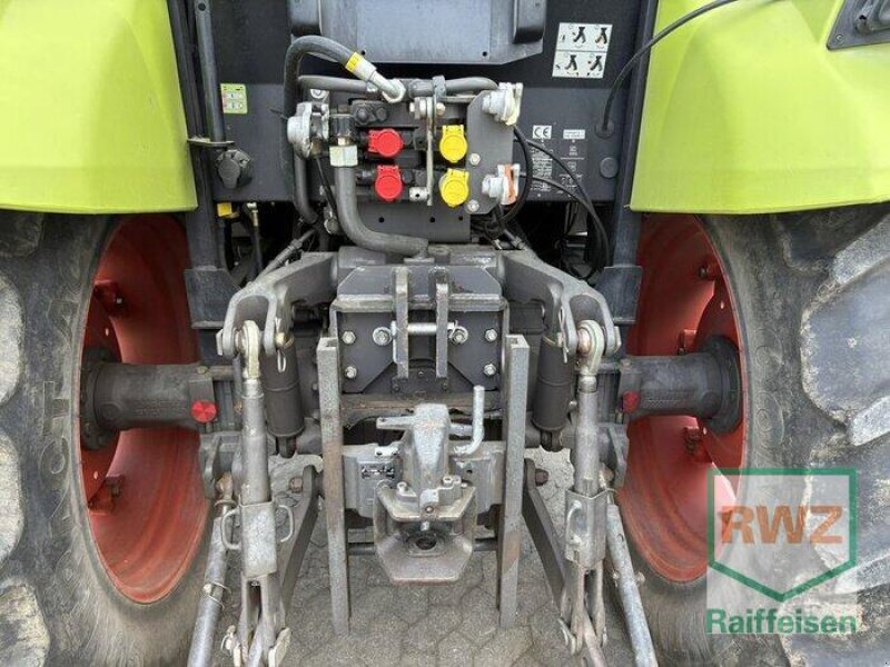 Traktor des Typs CLAAS Axos 320C, Gebrauchtmaschine in Kruft (Bild 3)