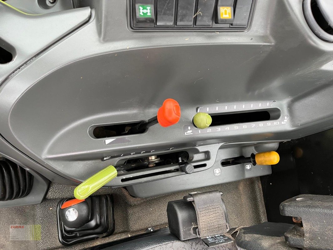 Traktor Türe ait CLAAS AXOS 330 C, Frontlader FL 100, Niedrigdach, nur 2.443 h !, Gebrauchtmaschine içinde Molbergen (resim 15)