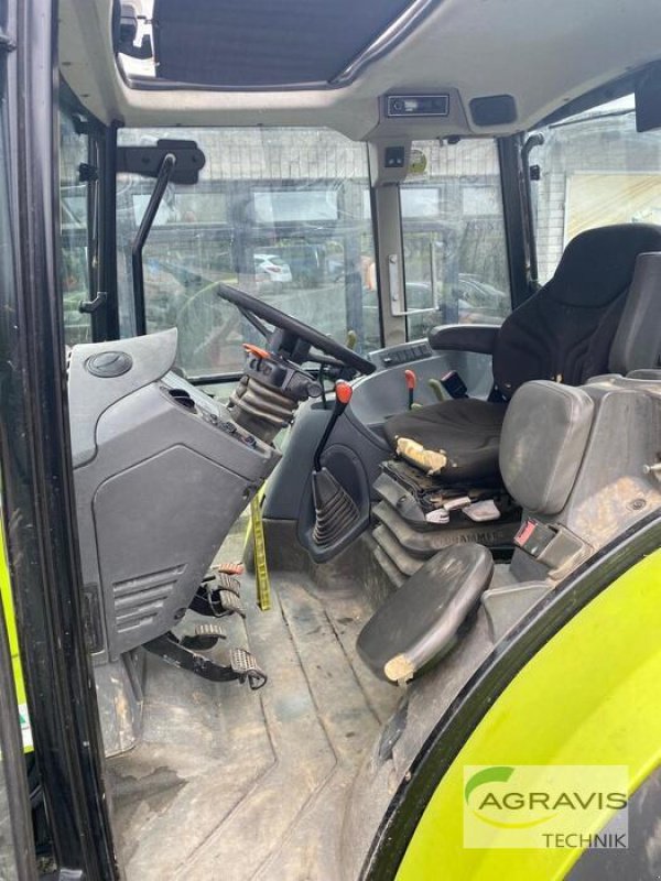 Traktor Türe ait CLAAS AXOS 330 CL, Gebrauchtmaschine içinde Bergheim (resim 9)