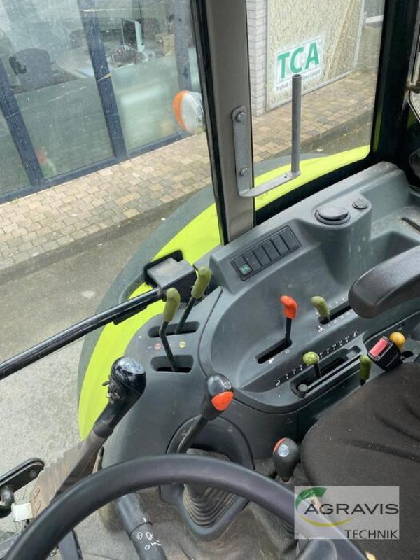 Traktor Türe ait CLAAS AXOS 330 CL, Gebrauchtmaschine içinde Bergheim (resim 10)