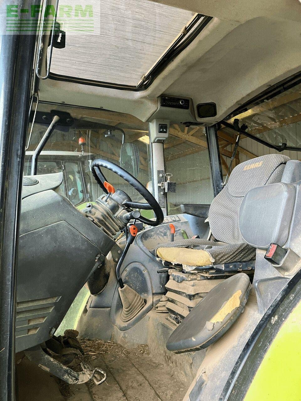 Traktor del tipo CLAAS axos 330 cx (a22/325), Gebrauchtmaschine en PONTIVY (56 - MORBIHAN) (Imagen 3)