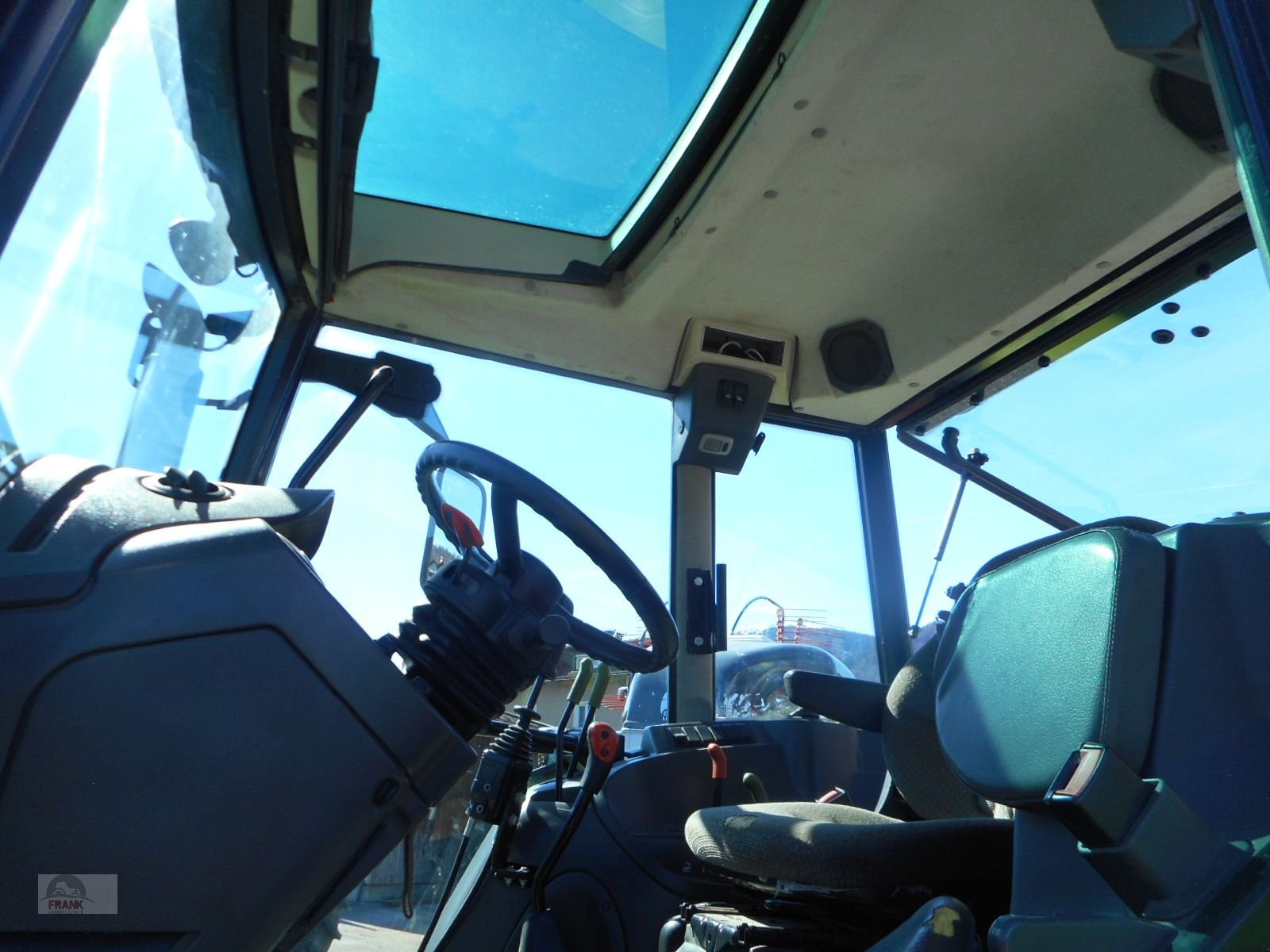 Traktor vrste CLAAS Axos 330 CX, Gebrauchtmaschine v Bad Vigaun (Slika 5)