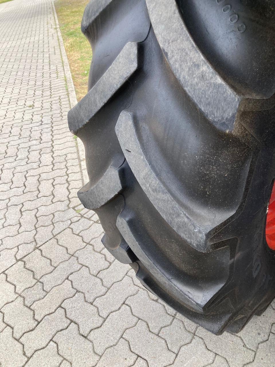 Traktor des Typs CLAAS Axos 330 CX, Gebrauchtmaschine in Stuhr (Bild 8)