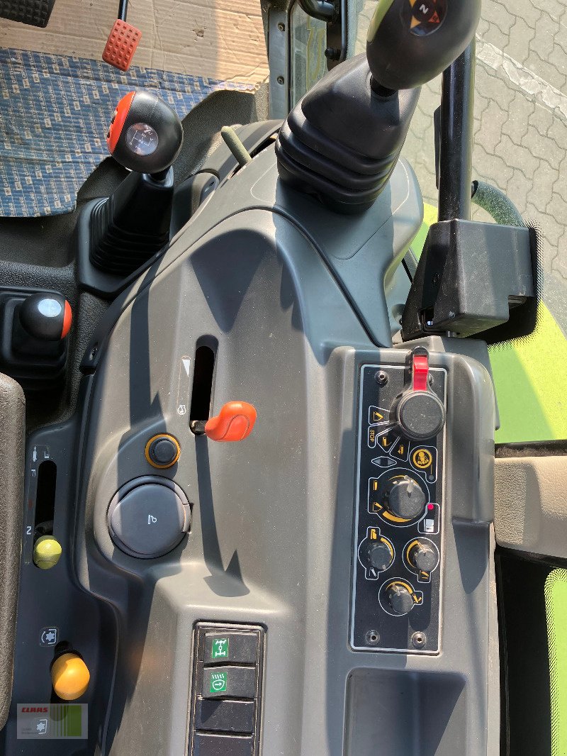 Traktor des Typs CLAAS AXOS 340 CX, Gebrauchtmaschine in Schenefeld (Bild 13)