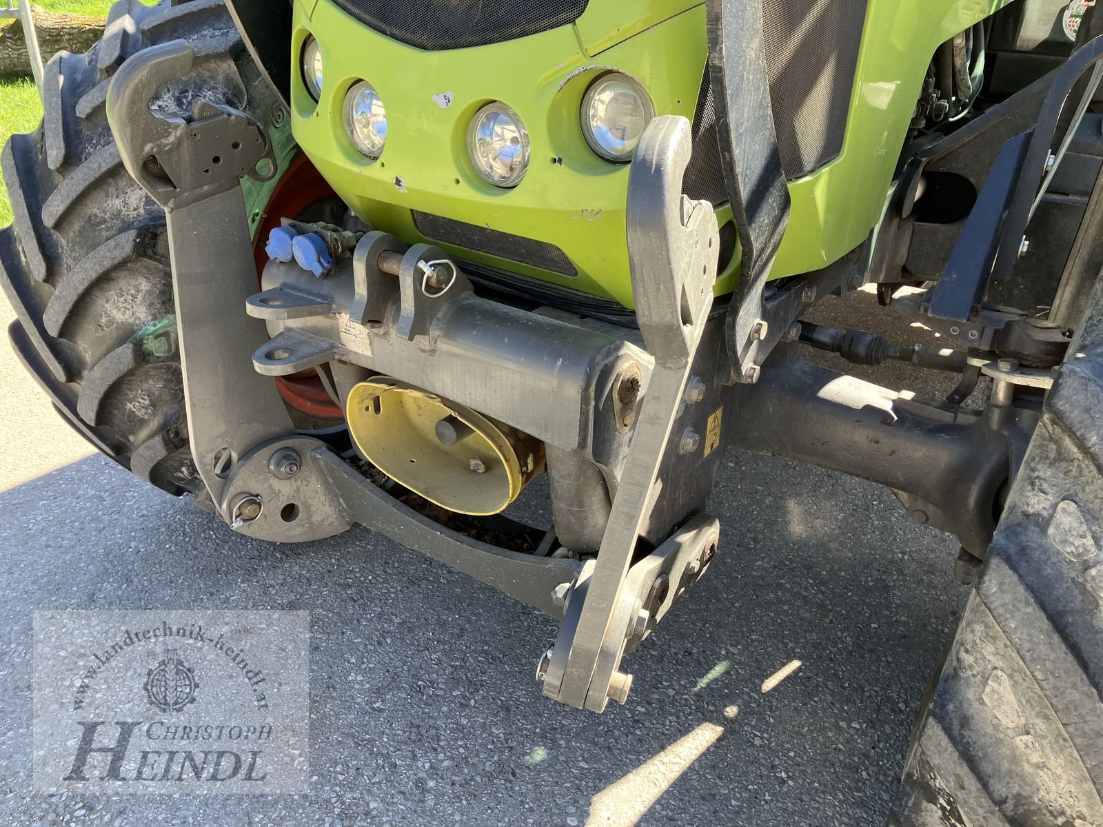 Traktor of the type CLAAS Axos 340 CX, Gebrauchtmaschine in Stephanshart (Picture 12)