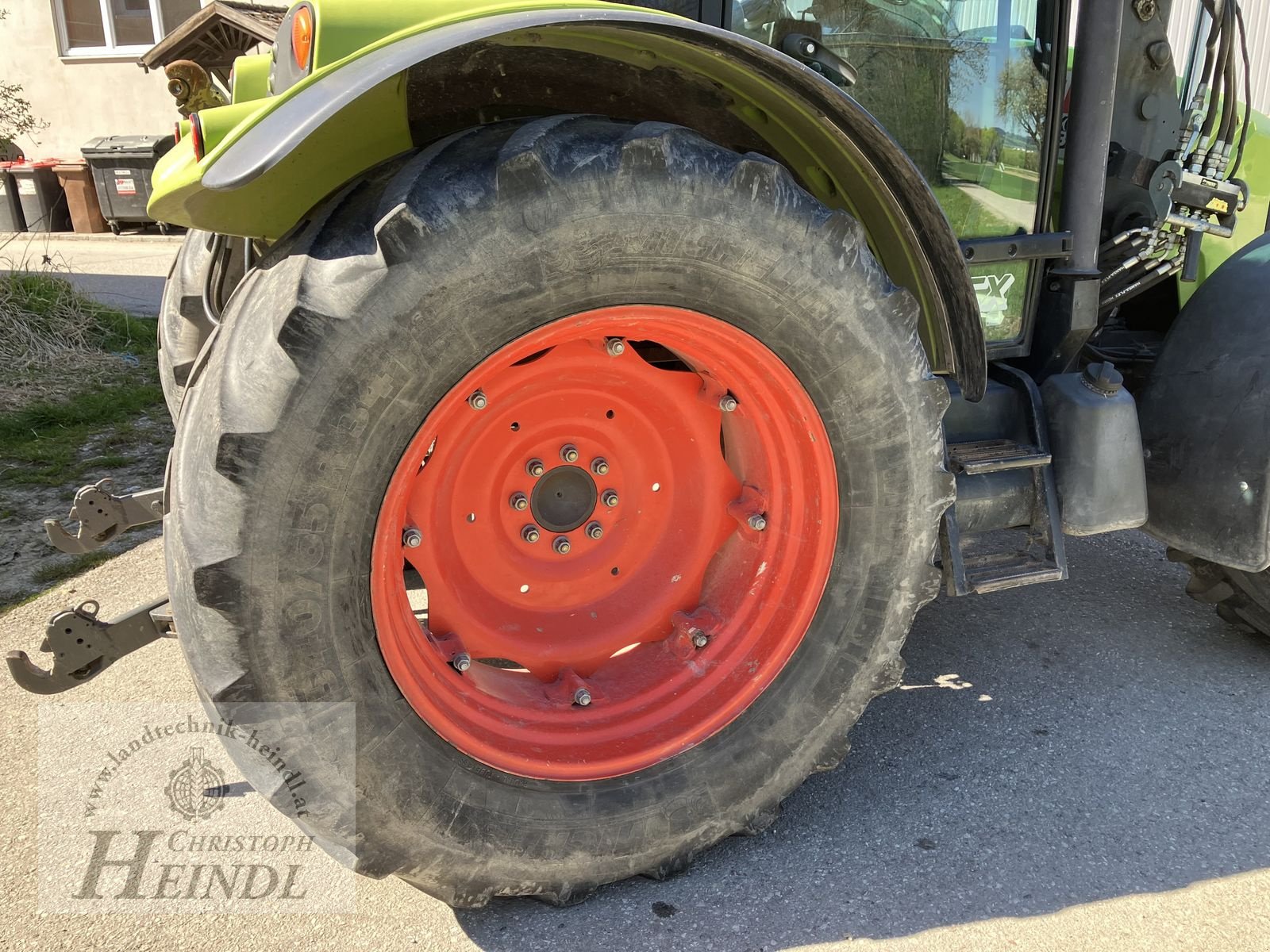 Traktor of the type CLAAS Axos 340 CX, Gebrauchtmaschine in Stephanshart (Picture 23)