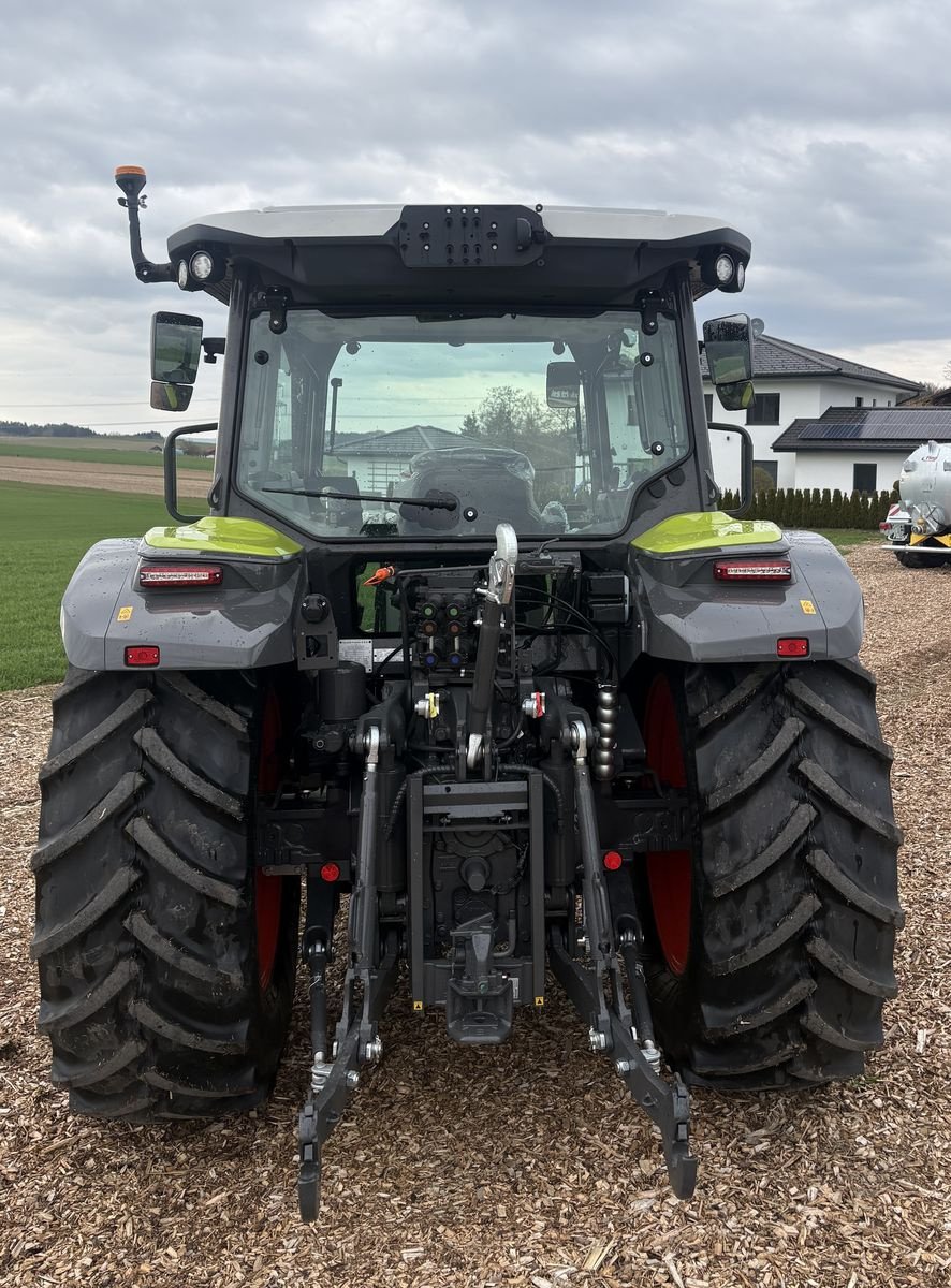 Traktor des Typs CLAAS Axos 3.95 Trend, Neumaschine in Pischelsdorf am Engelbach (Bild 4)