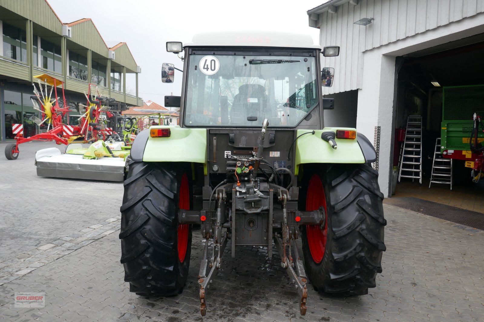 Traktor des Typs CLAAS Celtis 426 RX, Gebrauchtmaschine in Dorfen (Bild 4)