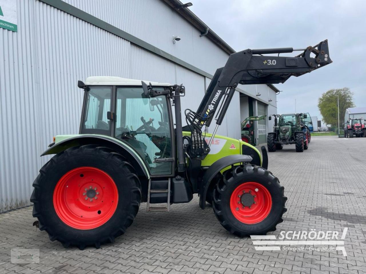 Traktor typu CLAAS CELTIS 426, Gebrauchtmaschine v Wildeshausen (Obrázek 4)