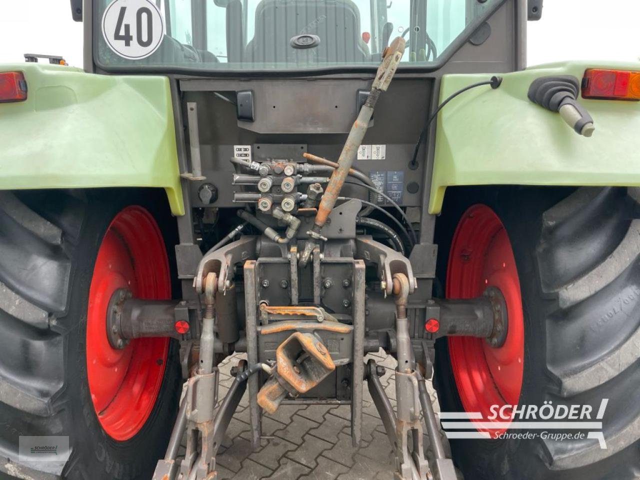Traktor typu CLAAS CELTIS 426, Gebrauchtmaschine v Wildeshausen (Obrázek 8)
