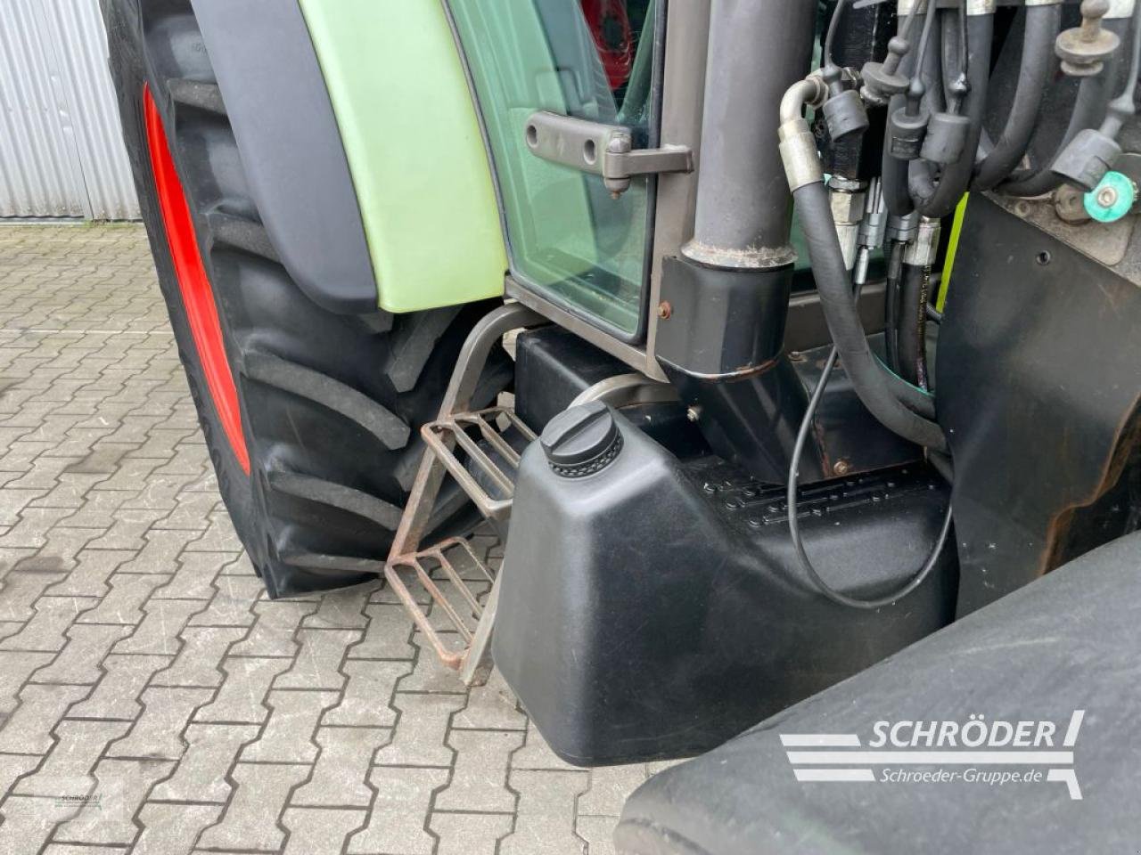 Traktor typu CLAAS CELTIS 426, Gebrauchtmaschine v Wildeshausen (Obrázek 12)