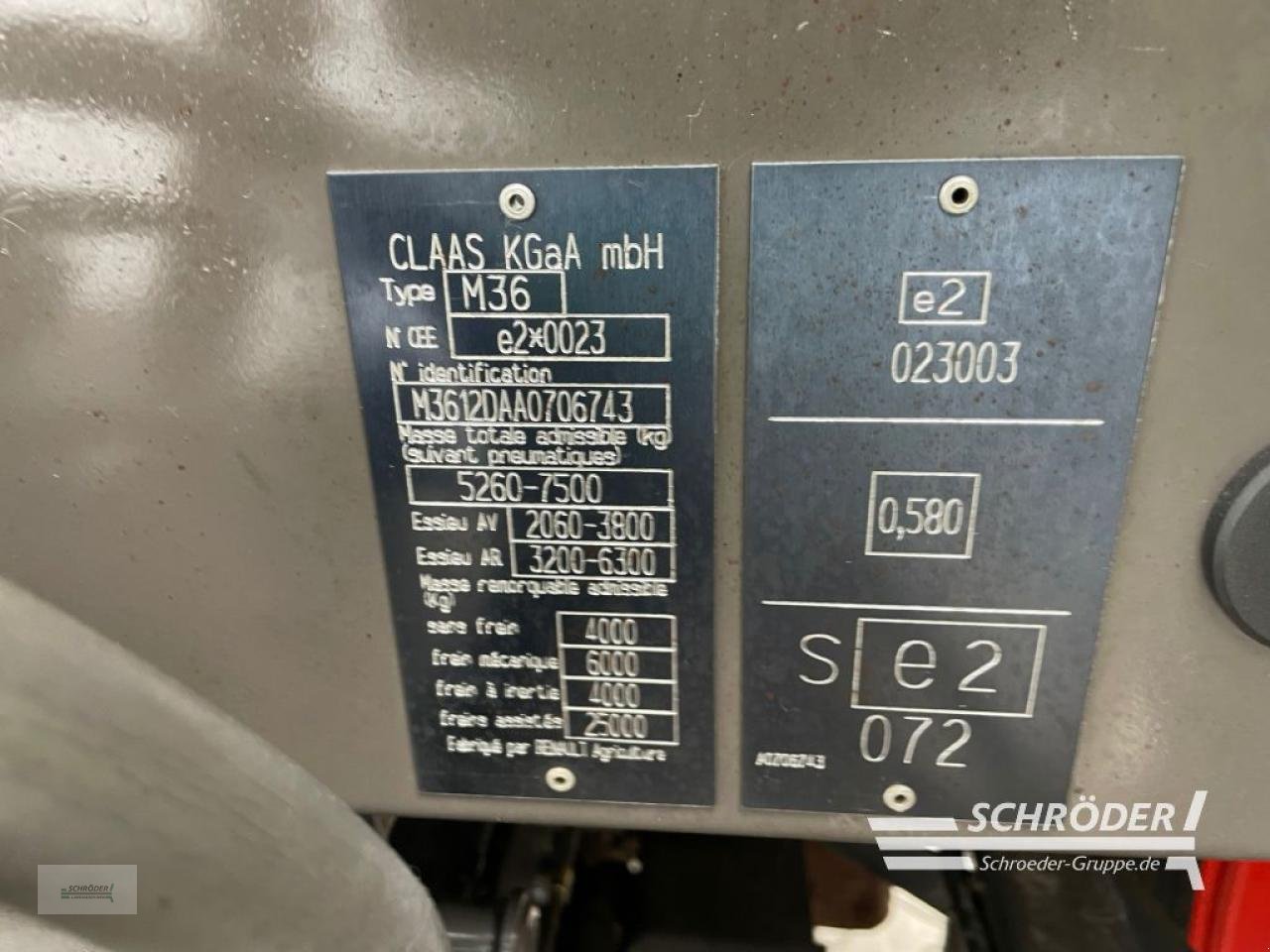 Traktor typu CLAAS CELTIS 426, Gebrauchtmaschine v Wildeshausen (Obrázek 13)