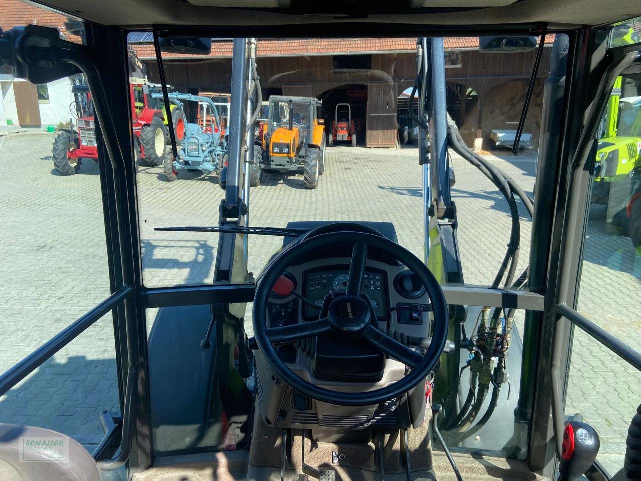 Traktor del tipo CLAAS Celtis 426RX, Klima, Stoll FL, sehr wenig Stunden, Gebrauchtmaschine en Geiselhöring (Imagen 8)