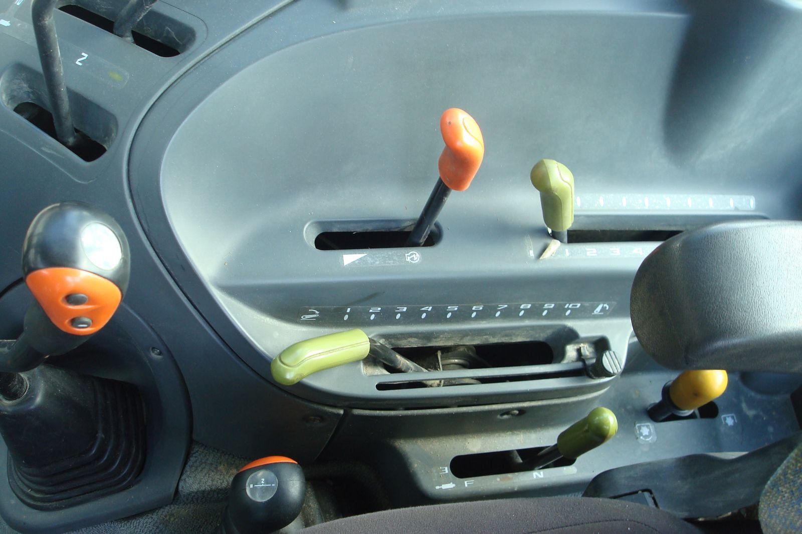 Traktor za tip CLAAS Celtis 436 RC A, Gebrauchtmaschine u Judenburg (Slika 21)