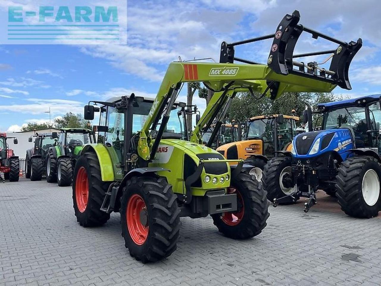 Traktor Türe ait CLAAS celtis 446 plus rx + mailleux mx40-85, Gebrauchtmaschine içinde DAMAS?AWEK (resim 3)