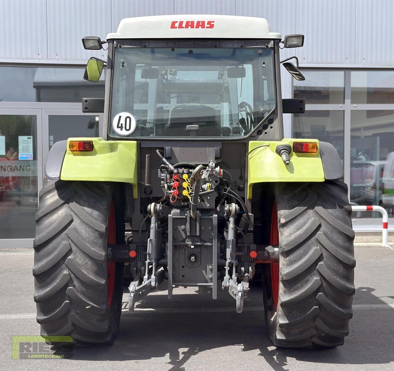 Traktor des Typs CLAAS CELTIS 456 RX COMFORT  Stoll FZ 30, Gebrauchtmaschine in Homberg/Ohm - Maulbach (Bild 3)