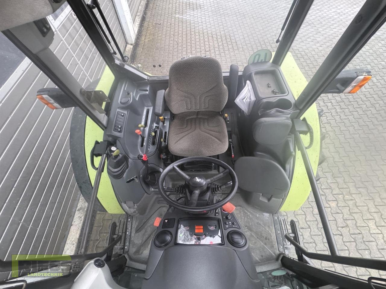 Traktor typu CLAAS CELTIS 456 RX COMFORT  Stoll FZ 30, Gebrauchtmaschine w Homberg/Ohm - Maulbach (Zdjęcie 8)