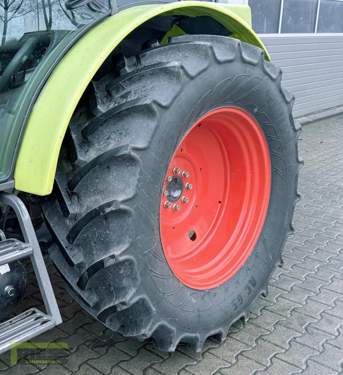 Traktor typu CLAAS CELTIS 456 RX COMFORT  Stoll FZ 30, Gebrauchtmaschine w Homberg/Ohm - Maulbach (Zdjęcie 9)