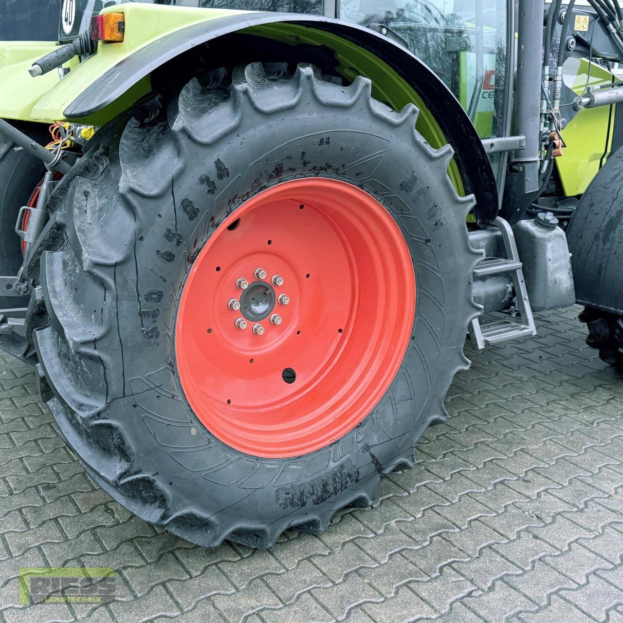 Traktor typu CLAAS CELTIS 456 RX COMFORT  Stoll FZ 30, Gebrauchtmaschine w Homberg/Ohm - Maulbach (Zdjęcie 10)
