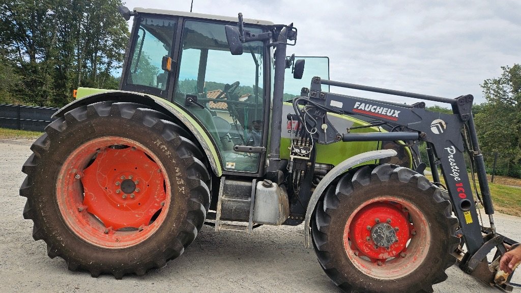 Traktor του τύπου CLAAS CELTIS 456 RX, Gebrauchtmaschine σε COGNAC LA FORET (Φωτογραφία 1)
