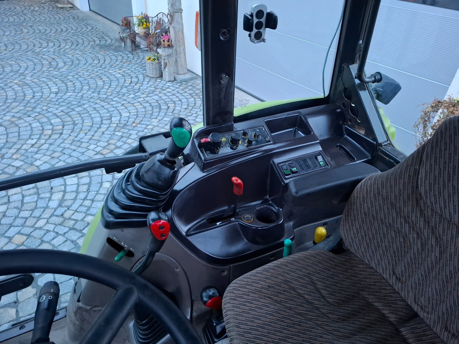 Traktor del tipo CLAAS Celtis 456 RX, Gebrauchtmaschine In Außernzell (Immagine 3)