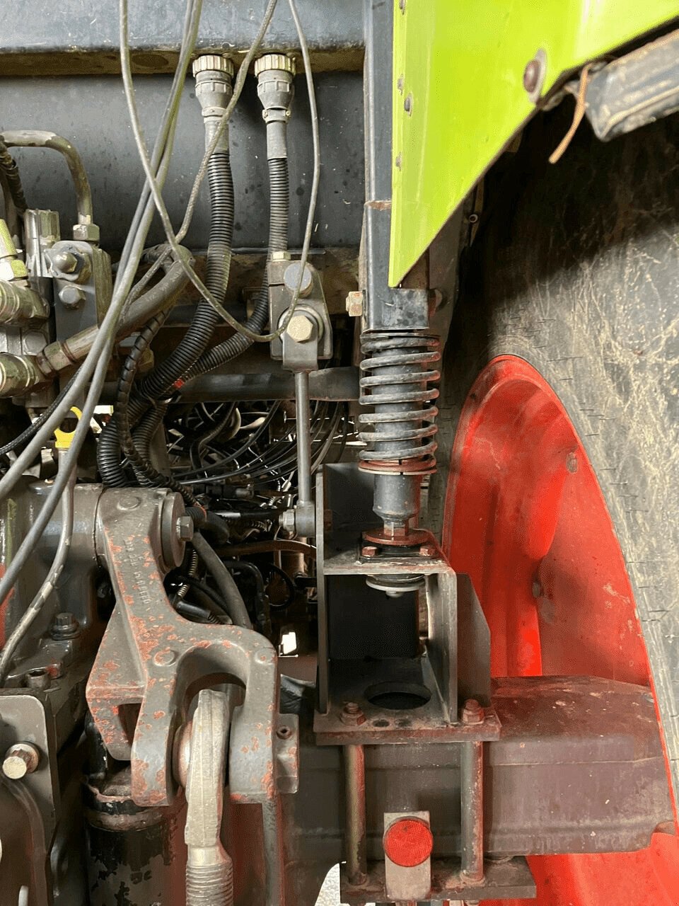 Traktor del tipo CLAAS CLAAS ARION 620 C, Gebrauchtmaschine In ST CLEMENT DE LA PLACE (Immagine 8)