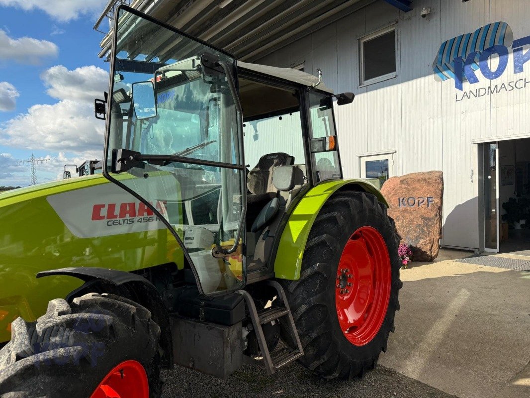 Traktor типа CLAAS Claas Celtis 456 RX Allrad, Frontzapfwelle, Fronthydraulik, Spur 1,5m, Gebrauchtmaschine в Schutterzell (Фотография 17)
