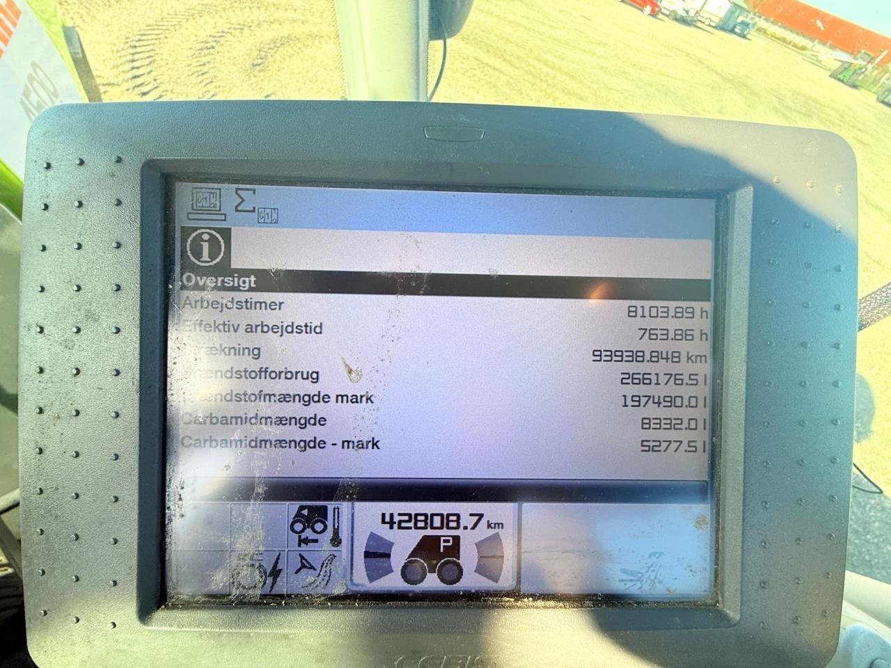 Traktor del tipo CLAAS CLAAS XERION 4500, Gebrauchtmaschine In Brønderslev (Immagine 17)