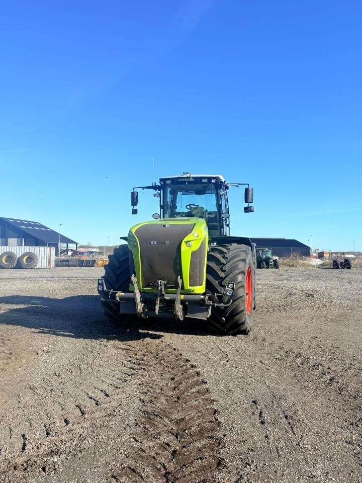 Traktor du type CLAAS CLAAS XERION 4500, Gebrauchtmaschine en Brønderslev (Photo 13)