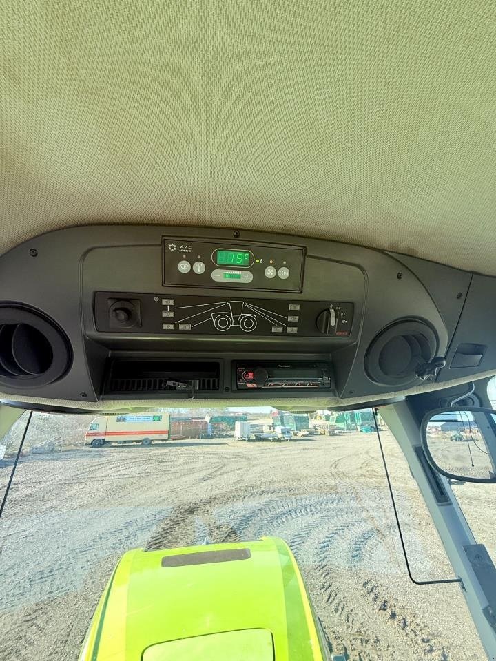 Traktor du type CLAAS CLAAS XERION 4500, Gebrauchtmaschine en Brønderslev (Photo 19)