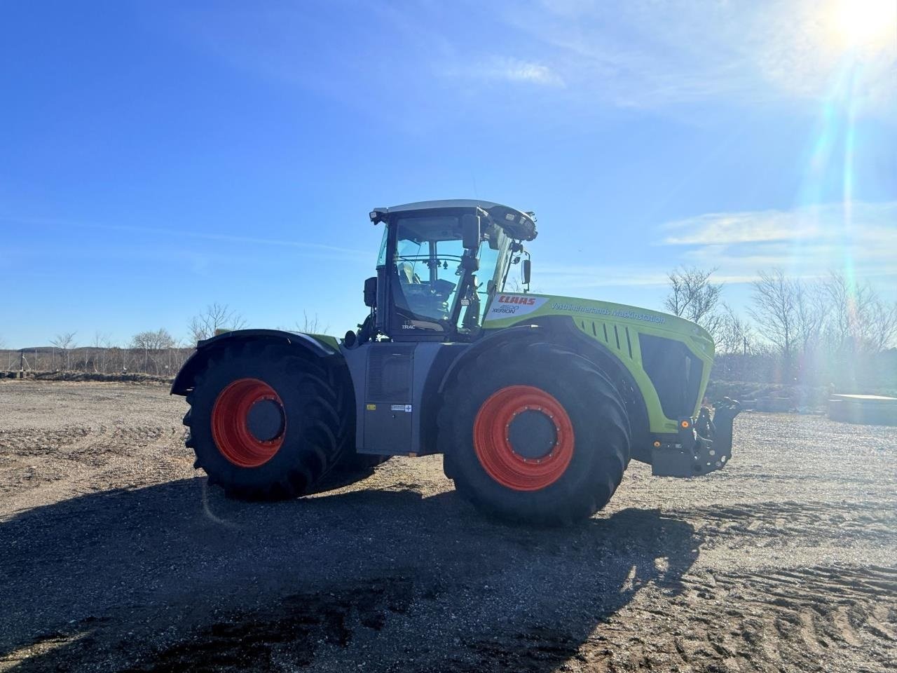 Traktor du type CLAAS CLAAS XERION 4500, Gebrauchtmaschine en Brønderslev (Photo 12)