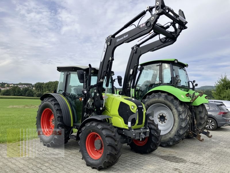 Traktor des Typs CLAAS ELIOS 210 + ALÖ X3S *CNOB*, Neumaschine in Moosbach (Bild 1)