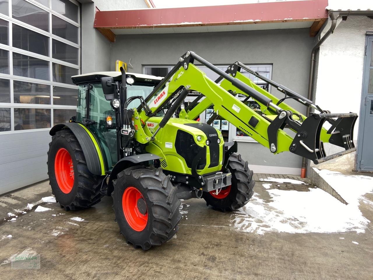 Traktor del tipo CLAAS ELIOS 210 Classic mit Frontlader FL40e, Beifahrersitz optional, Neumaschine In Geiselhöring (Immagine 7)