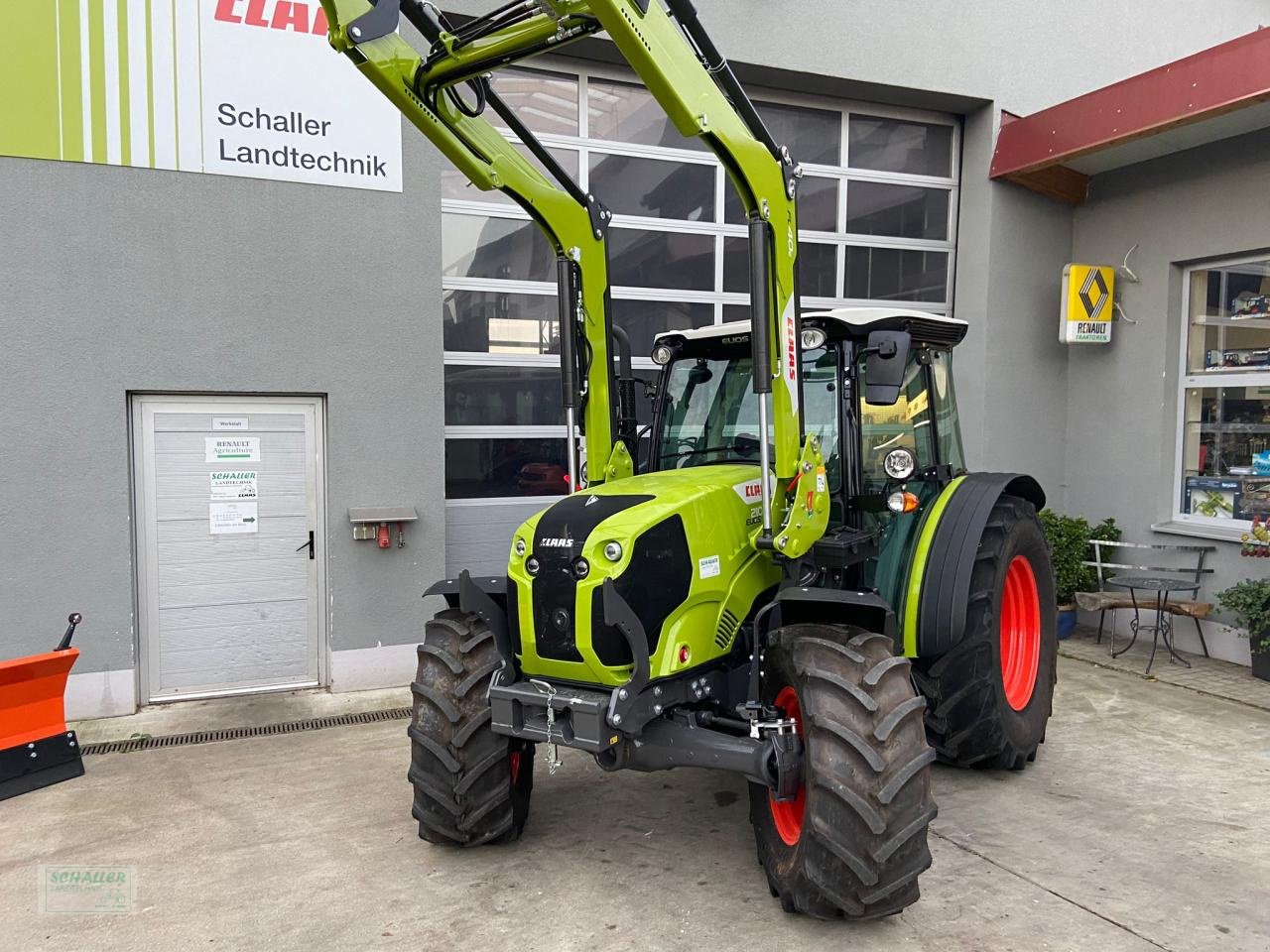 Traktor del tipo CLAAS ELIOS 210 Classic mit Frontlader FL40e, Beifahrersitz optional, Neumaschine In Geiselhöring (Immagine 19)