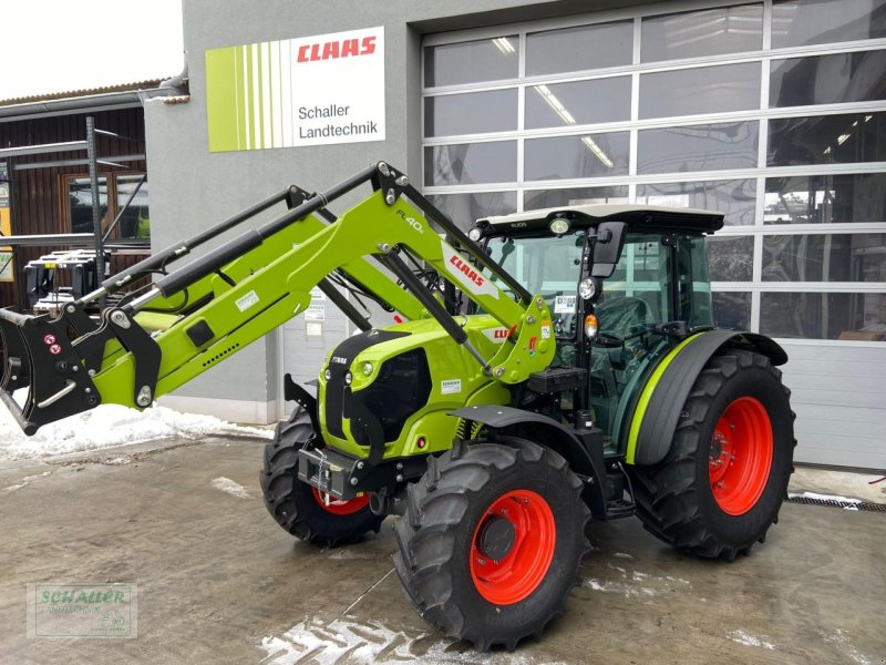 Traktor van het type CLAAS ELIOS 210 Classic mit Frontlader FL60e, Beifahrersitz optional, Neumaschine in Geiselhöring