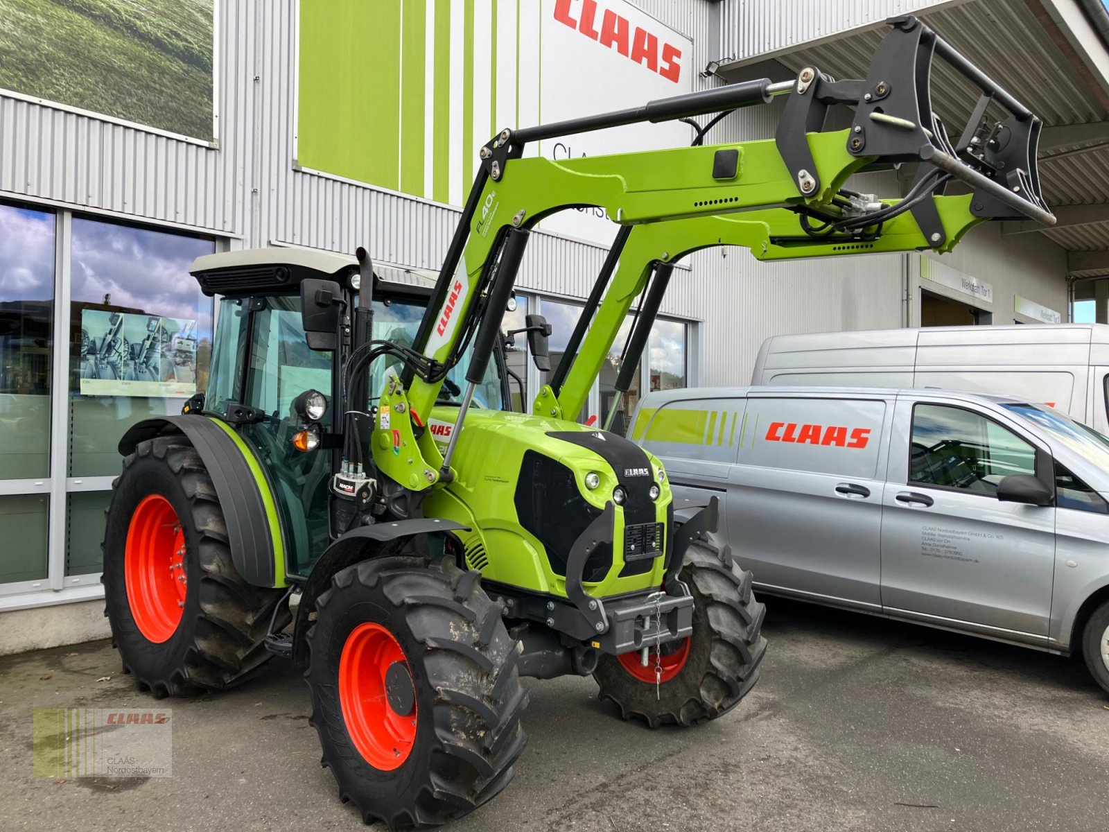 Traktor des Typs CLAAS Elios 210 + FL 40 E + Klima + Druckluft, Gebrauchtmaschine in Altenstadt a.d. Waldnaab (Bild 3)