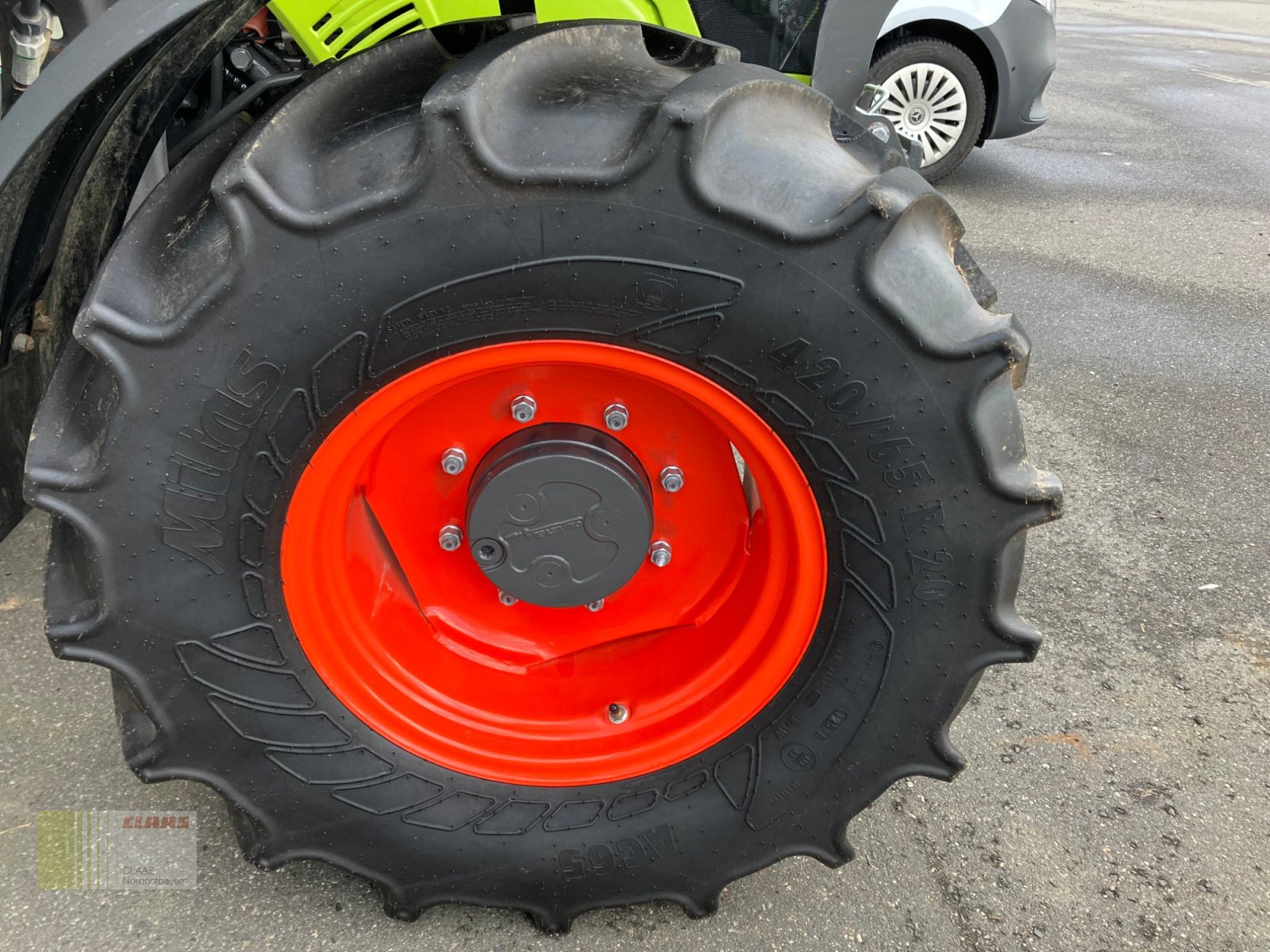 Traktor des Typs CLAAS Elios 210 + FL 40 E + Klima + Druckluft, Gebrauchtmaschine in Altenstadt a.d. Waldnaab (Bild 13)