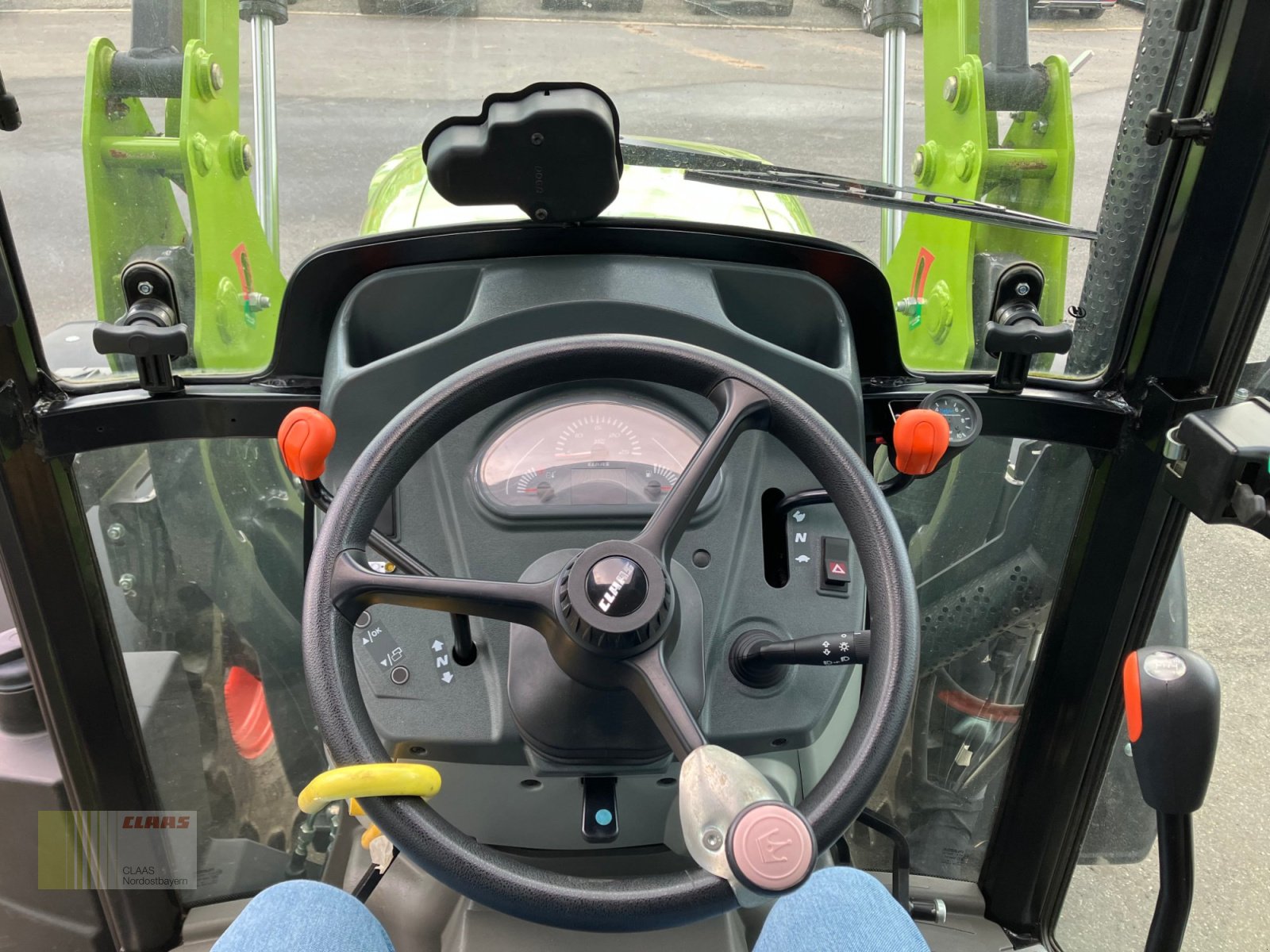 Traktor des Typs CLAAS Elios 210 + FL 40 E + Klima + Druckluft, Gebrauchtmaschine in Altenstadt a.d. Waldnaab (Bild 19)