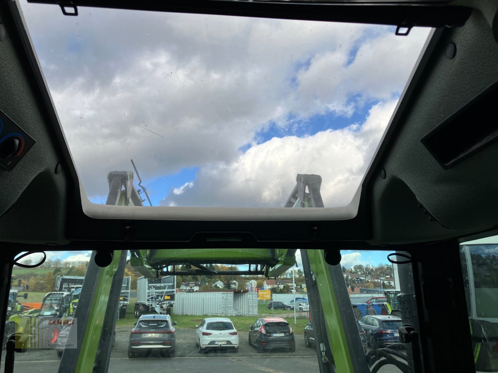 Traktor des Typs CLAAS Elios 210 + FL 40 E + Klima + Druckluft, Gebrauchtmaschine in Altenstadt a.d. Waldnaab (Bild 24)