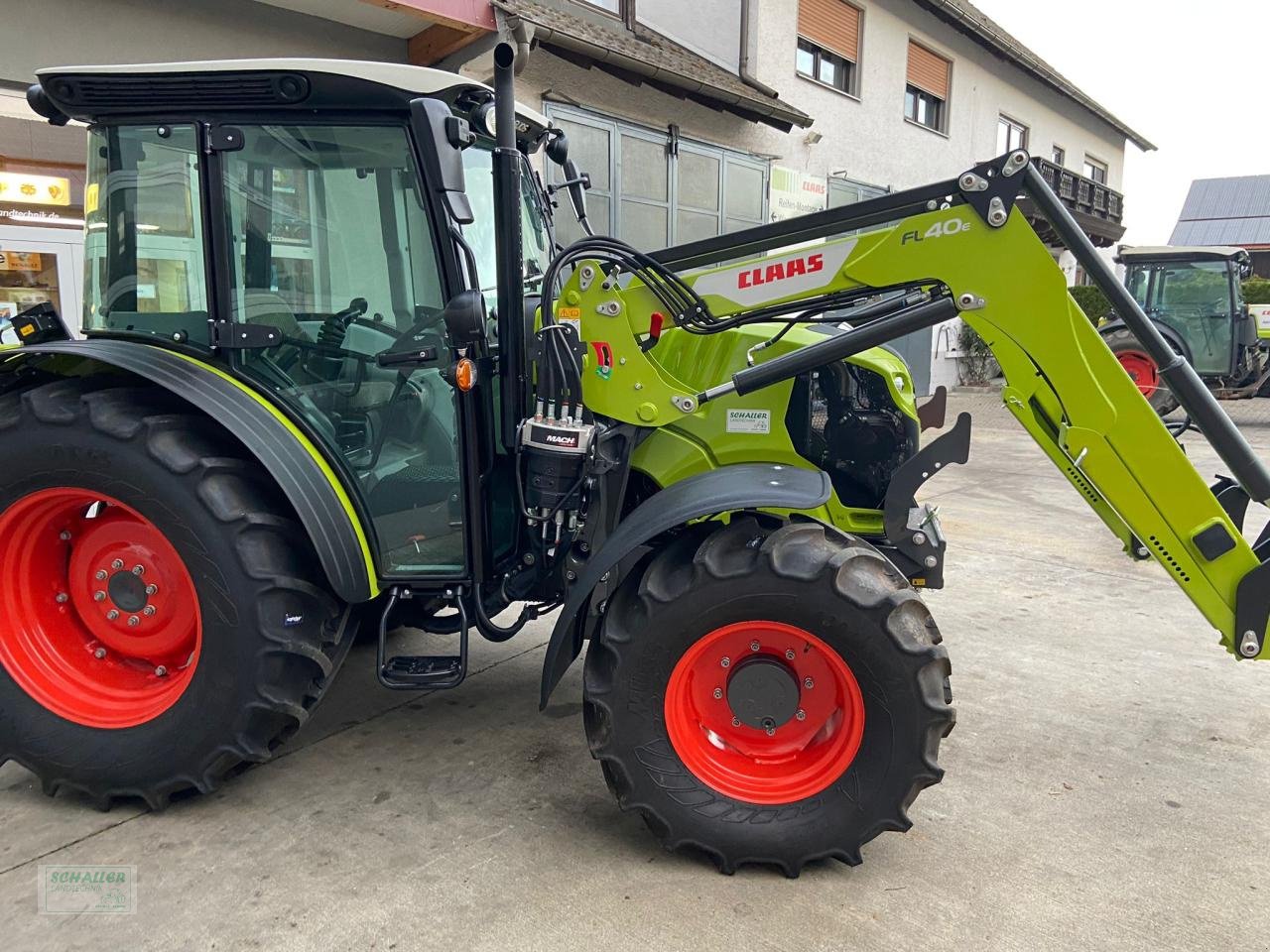 Traktor tipa CLAAS Elios 210  mit FL40e u. Beifahrersitz (nur bei uns), Neumaschine u Geiselhöring (Slika 10)