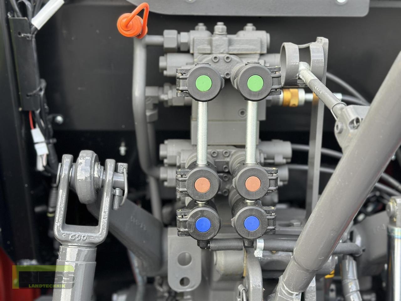 Traktor του τύπου CLAAS ELIOS 210 Plattform, Neumaschine σε Homberg/Ohm - Maulbach (Φωτογραφία 9)