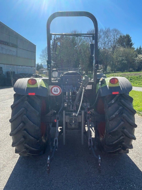 Traktor van het type CLAAS ELIOS 210, Gebrauchtmaschine in Domdidier (Foto 4)