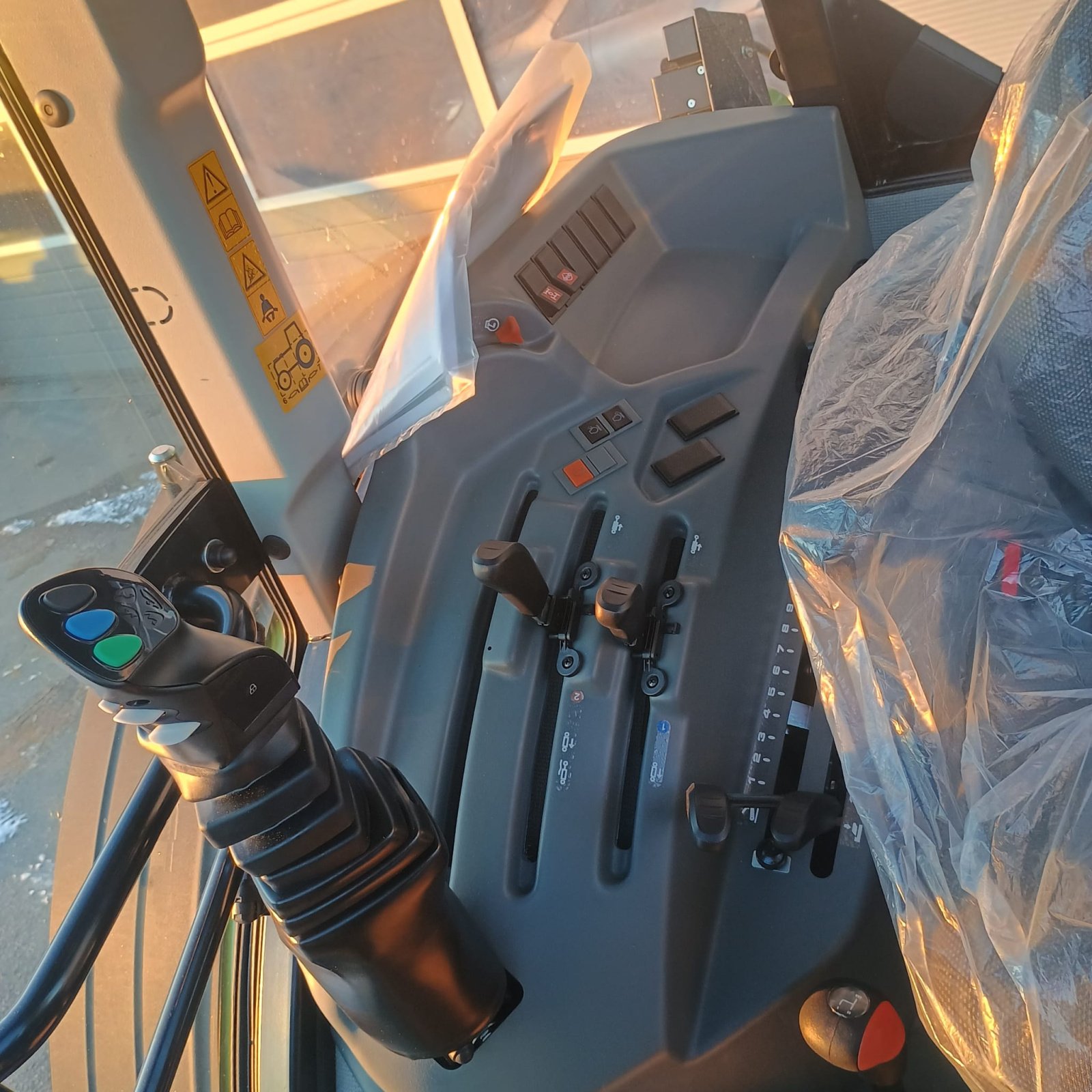 Traktor του τύπου CLAAS Elios 210, Neumaschine σε Ruhstorf  (Φωτογραφία 11)