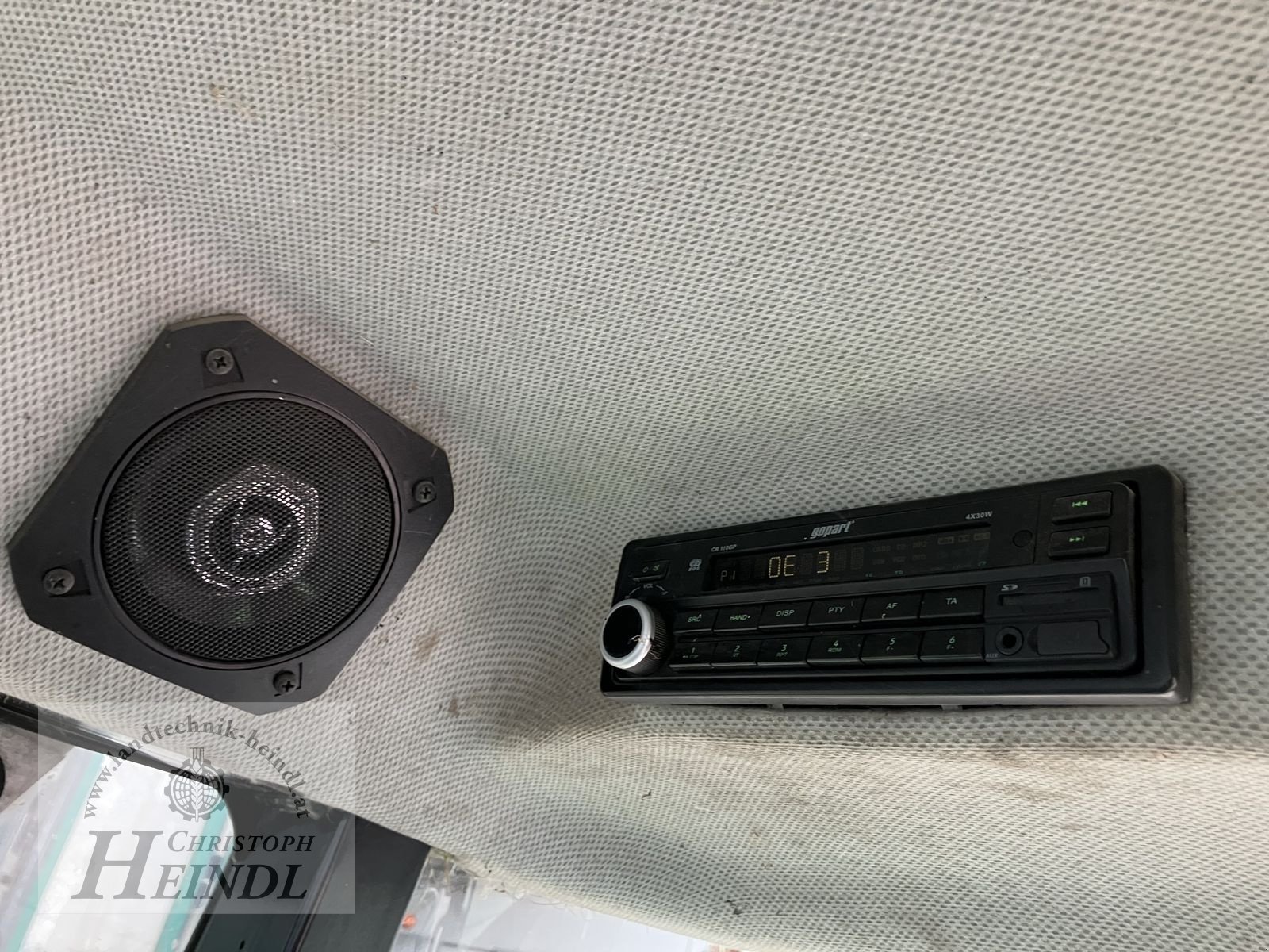 Traktor van het type CLAAS Elios 220, Gebrauchtmaschine in Stephanshart (Foto 17)