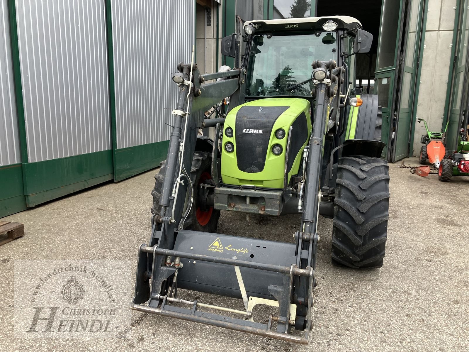 Traktor van het type CLAAS Elios 220, Gebrauchtmaschine in Stephanshart (Foto 23)