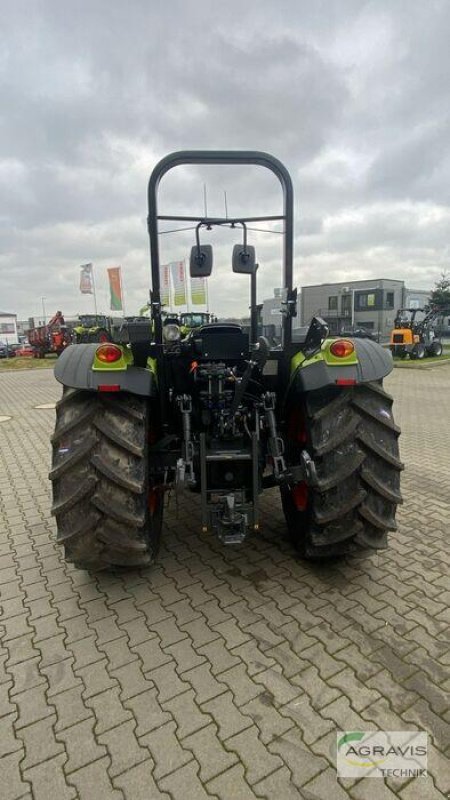 Traktor des Typs CLAAS ELIOS 2.75 PLATTFORM TREND, Neumaschine in Kottenheim (Bild 3)
