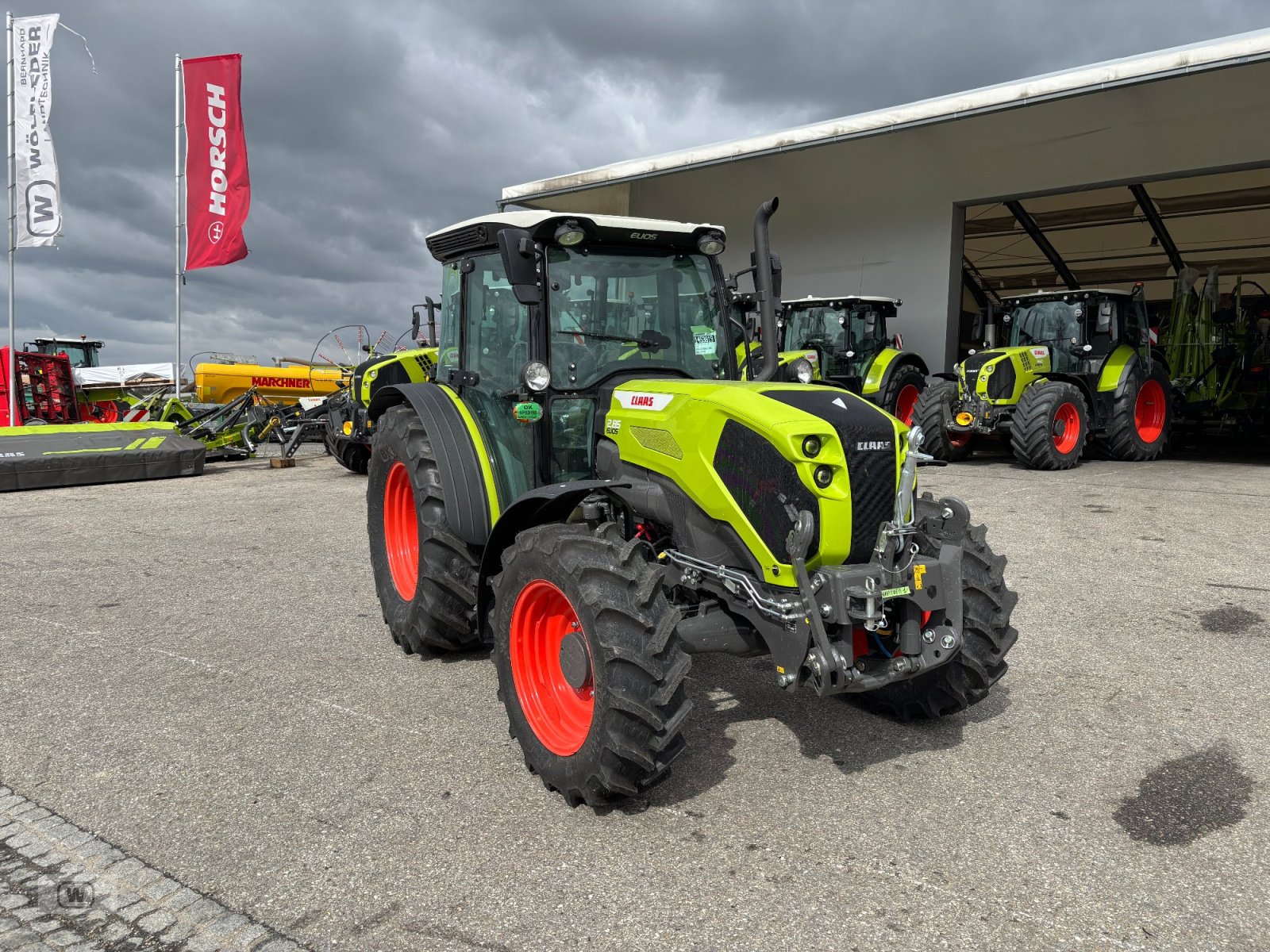 Traktor des Typs CLAAS Elios 2.85, Neumaschine in Zell an der Pram (Bild 8)